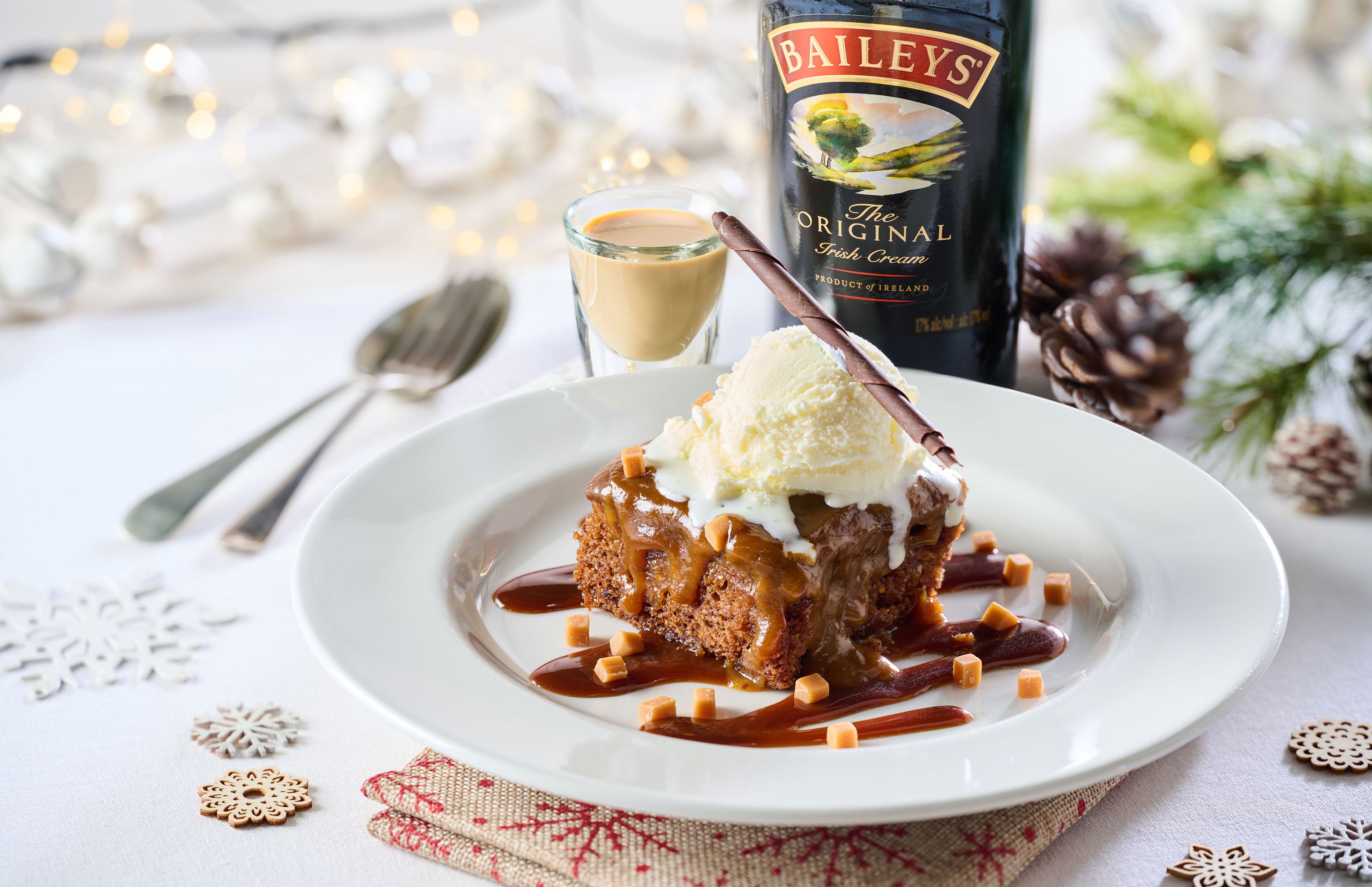 Festive Lunch & Dinner at The Chestnut Tree in Wednesbury