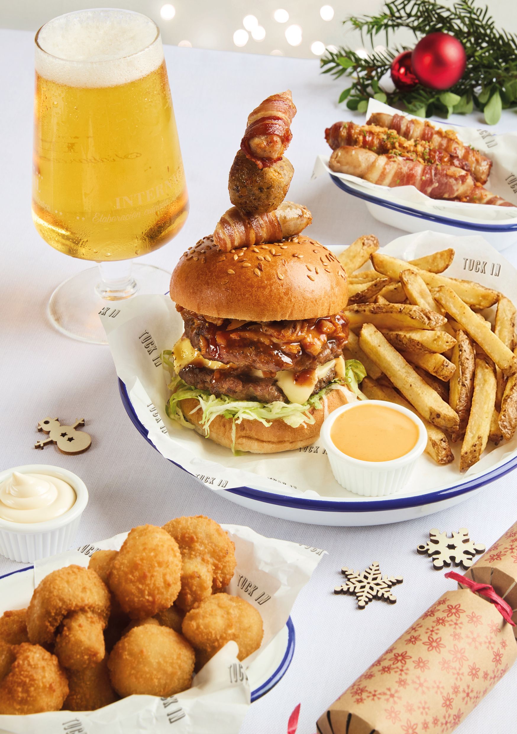 Festive Lunch & Dinner at The Chestnut Tree in Wednesbury